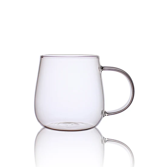 Glasbecher, Glas-Dessertbecher, Saftbecher, kaltes Wasser, Trinkglas, Kaffee, Tee, Milch, Tasse aus Glasgeschirr, Geschirr